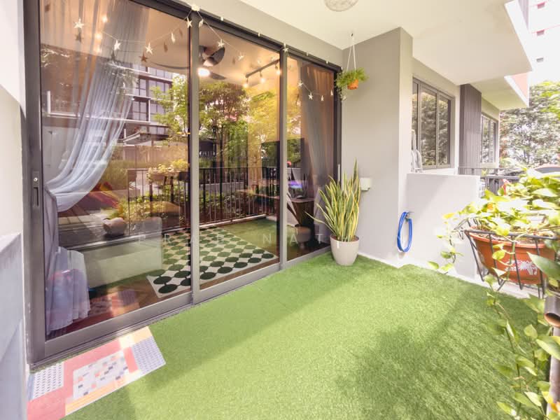 iNz Residence, 72 Choa Chu Kang Avenue 5, 3 Bedrooms, 990 sqft, Condominium For Sale, by Prab Nathan, 500195055 - PropertyGuru.com.sg