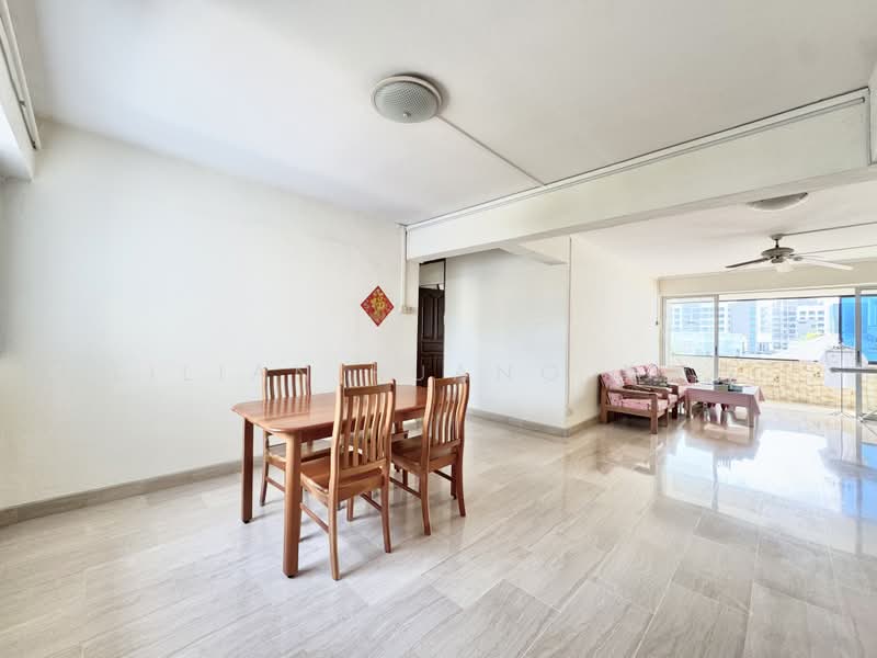 232 Tampines Street 21, 232 Tampines Street 21, 3 Bedrooms, 1,302 sqft, HDB Flat For Sale, by Lilian Huang 黄丽莲, 500195071 - Dining Room - PropertyGuru.com.sg