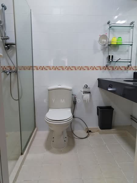 309A Ang Mo Kio Street 31, 309A Ang Mo Kio Street 31, 3 Bedrooms, 1,184 sqft, HDB Flat For Sale, by Kym Oh, 500195073 - Bathroom - PropertyGuru.com.sg