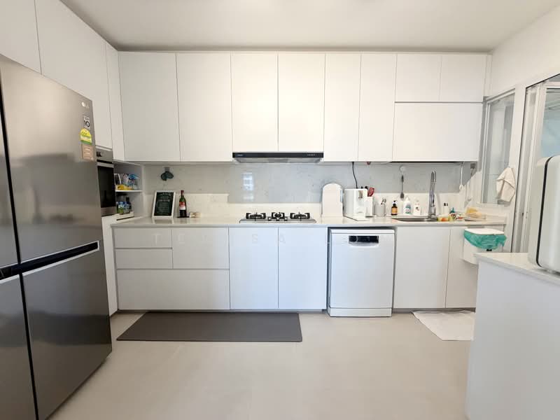 622A Tampines Avenue 12, 622A Tampines Avenue 12, 3 Bedrooms, 1,216 sqft, HDB Flat For Sale, by Teresa Low, 500195077 - PropertyGuru.com.sg