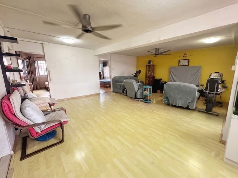 798 Yishun Ring Road, 798 Yishun Ring Road, 3 Bedrooms, 1,302 sqft, HDB Flat For Sale, by Samuel Ong, 500195087 - Living Room - PropertyGuru.com.sg