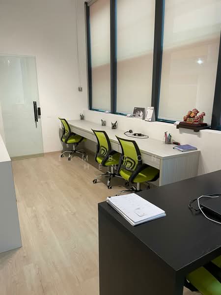 Oxley BizHub, 61 Ubi Road 1, Eunos / Geylang / Paya Lebar, 1,960 sqft, Light Industrial (B1) For Sale, by Lim Boon Heng, 500195092 - Interior - CommercialGuru.com.sg