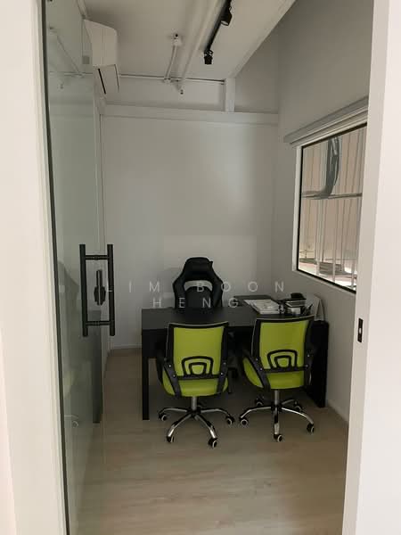 Oxley BizHub, 61 Ubi Road 1, Eunos / Geylang / Paya Lebar, 1,960 sqft, Light Industrial (B1) For Sale, by Lim Boon Heng, 500195092 - Study - CommercialGuru.com.sg