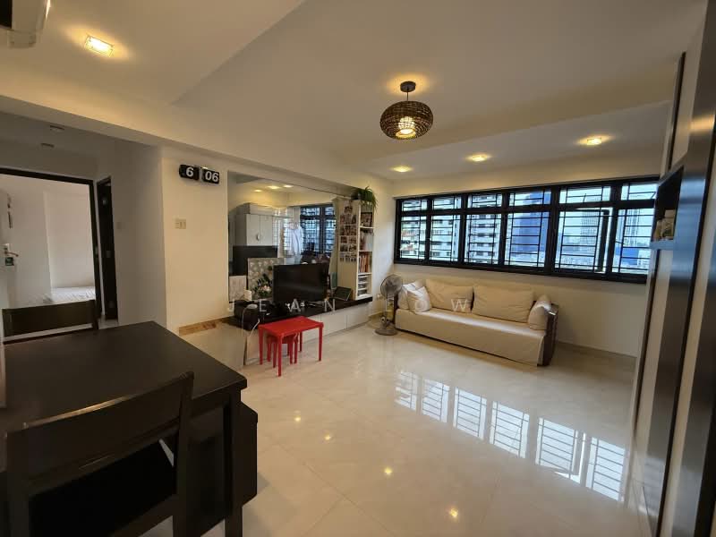 11 Cantonment Close, 11 Cantonment Close, 3 Bedrooms, 807 sqft, HDB Flat For Sale, by Jean Low, 500195096 - Living Room - PropertyGuru.com.sg