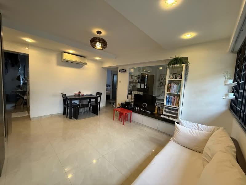 11 Cantonment Close, 11 Cantonment Close, 3 Bedrooms, 807 sqft, HDB Flat For Sale, by Jean Low, 500195096 - Living Room - PropertyGuru.com.sg