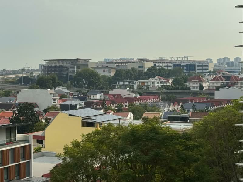 Simei Green Condominium, 1 Simei Street 4, 4 Bedrooms, 1,356 sqft, Condominium For Sale, by Alex Hang, 500195098 - Exterior - PropertyGuru.com.sg