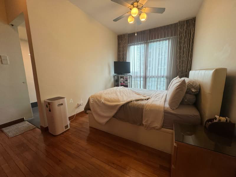 Simei Green Condominium, 1 Simei Street 4, 4 Bedrooms, 1,356 sqft, Condominium For Sale, by Alex Hang, 500195098 - Bedroom - PropertyGuru.com.sg