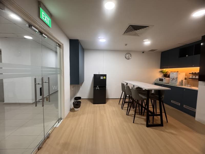 Orchard Towers, 400 Orchard Road, 1,299 sqft, Office For Rent, by William Teo, 500195114 - Interior - CommercialGuru.com.sg