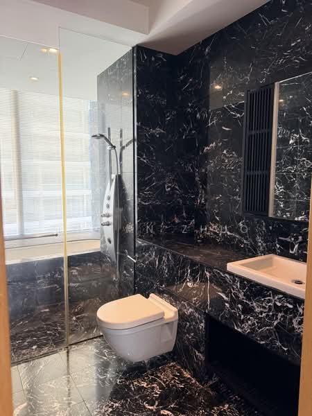 Helios Residences, 15 Cairnhill Circle, 2 Bedrooms, 1,281 sqft, Condominium For Rent, by Julian Zhuo, 500195118 - Bathroom - PropertyGuru.com.sg