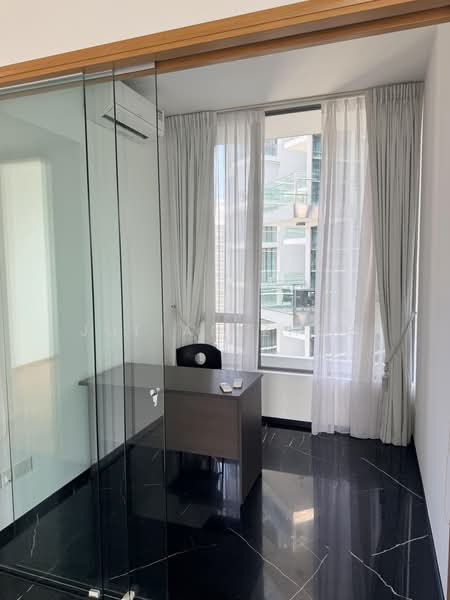 Helios Residences, 15 Cairnhill Circle, 2 Bedrooms, 1,281 sqft, Condominium For Rent, by Julian Zhuo, 500195118 - Study - PropertyGuru.com.sg
