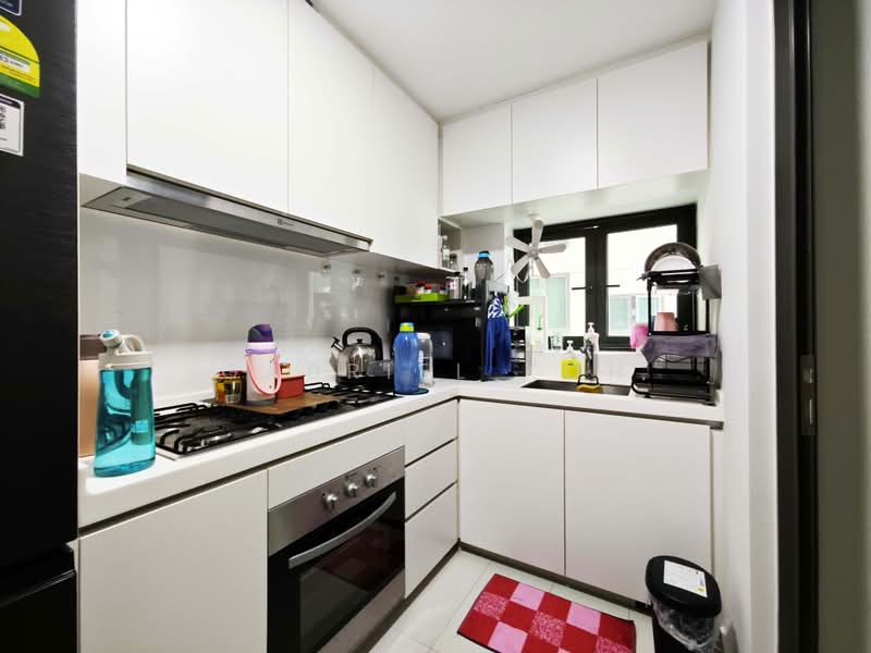 The Topiary, 13 Fernvale Lane, 3 Bedrooms, 1,087 sqft, Executive Condominium For Sale, by Gabriel Koh, 500195121 - Kitchen - PropertyGuru.com.sg