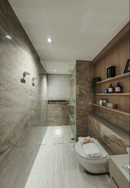 PARKTOWN Residence, Tampines Street 62, 5 Bedrooms, 1,679 sqft, Condominium For Sale, by Alvin Kwan, 500195124 - Bathroom - PropertyGuru.com.sg