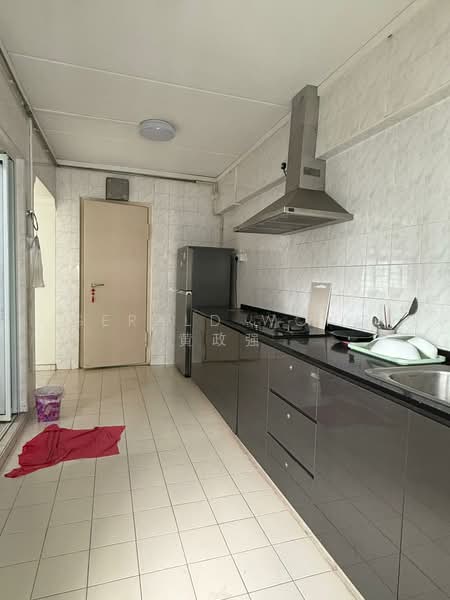 663B Jurong West Street 65, 663B Jurong West Street 65, 3 Bedrooms, 980 sqft, HDB Flat For Rent, by Gerald Wong 黄政强, 500195126 - Kitchen - PropertyGuru.com.sg