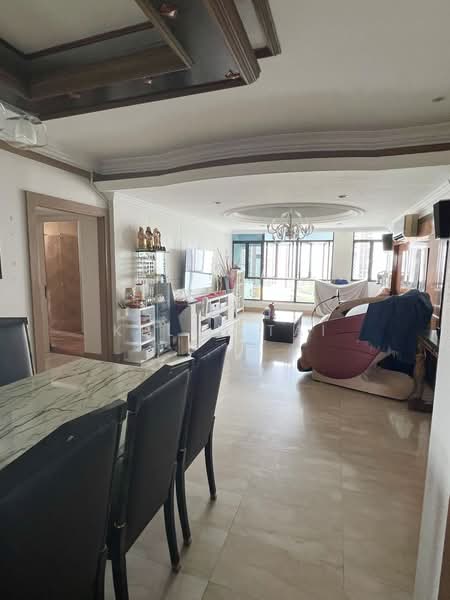 Fernwood Towers, 24 Fernwood Terrace, 4 Bedrooms, 2,497 sqft, Condominium For Sale, by Kelly Tai, 500195128 - Living Room - PropertyGuru.com.sg