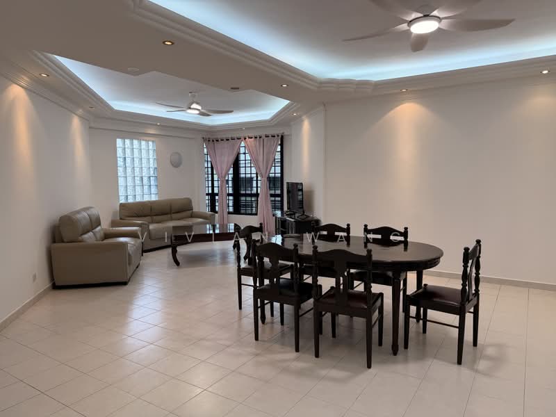 Cherryhill, 21 Lorong Lew Lian, 3 Bedrooms, 1,539 sqft, Condominium For Rent, by Vivian Wang, 500195131 - Living Room - PropertyGuru.com.sg