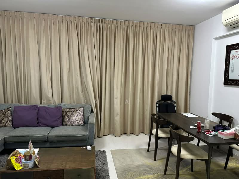 Coralis, 530 Joo Chiat Road, 3 Bedrooms, 1,206 sqft, Condominium For Sale, by Hillda Yap ヒルダー, 500195133 - Living Room - PropertyGuru.com.sg