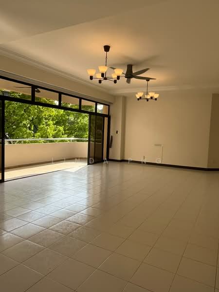 Allsworth Park, 361 Holland Road, 3 Bedrooms, 1,959 sqft, Condominium For Rent, by Linda Png, 500195138 - Balcony - PropertyGuru.com.sg