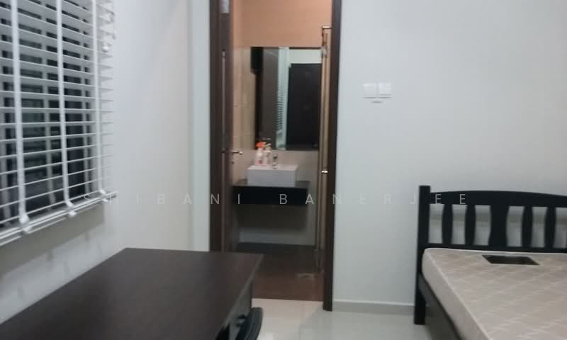 ROOM WITH ATTACHED BATH @ LORONG MYDIN, LORONG MYDIN, Room Rental, 144 sqft, Semi-Detached House For Rent, by Shibani Banerjee, 500195141 - Bedroom - PropertyGuru.com.sg