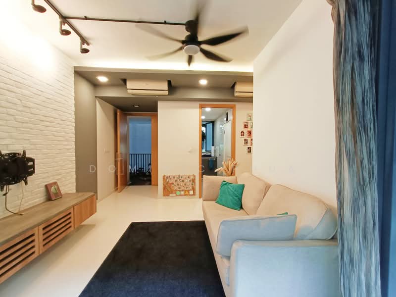 Hedges Park Condominium, 73 Flora Drive, 2 Bedrooms, 764 sqft, Condominium For Rent, by Dominic Phua, 500195147 - Living Room - PropertyGuru.com.sg