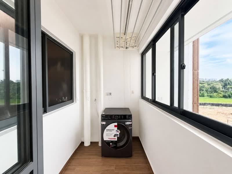 957C Tampines Street 96, 957C Tampines Street 96, Pasir Ris / Tampines, Room Rental, 200 sqft, HDB Flat For Rent, by Marcus Sim, 500195150 - Balcony - PropertyGuru.com.sg