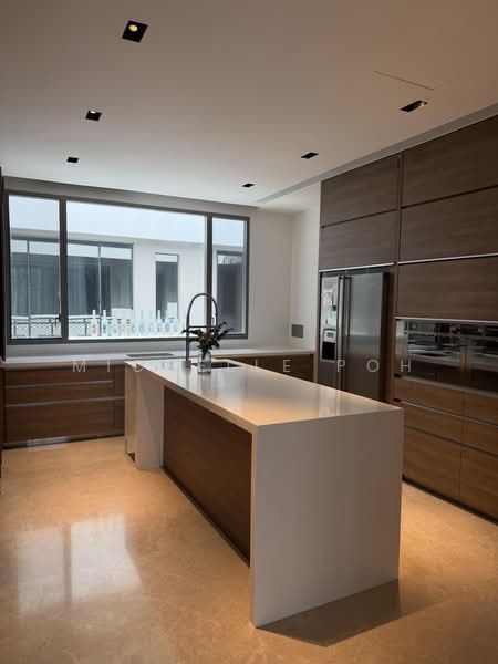 Leedon Residence, 8 Leedon Heights, 4 Bedrooms, 3,767 sqft, Condominium For Sale, by Michelle Poh, 500195157 - Kitchen - PropertyGuru.com.sg
