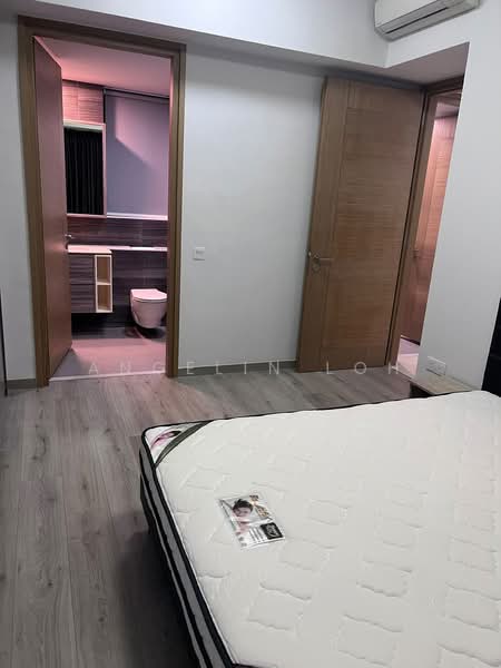 Coco Palms, 17 Pasir Ris Grove, 2 Bedrooms, 743 sqft, Condominium For Rent, by Angelin Loh, 500195169 - Bedroom - PropertyGuru.com.sg
