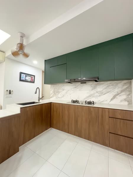 High Park Residences, 27 Fernvale Road, 3 Bedrooms, 980 sqft, Condominium For Sale, by Jack Leow, 500195170 - Kitchen - PropertyGuru.com.sg