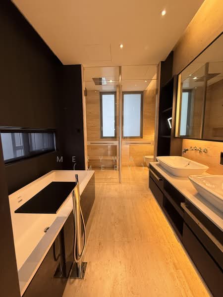 The Marq On Paterson Hill, 8 Paterson Hill, 4 Bedrooms, 3,000 sqft, Condominium For Rent, by Merywaty (Mery), 500195171 - Bathroom - PropertyGuru.com.sg