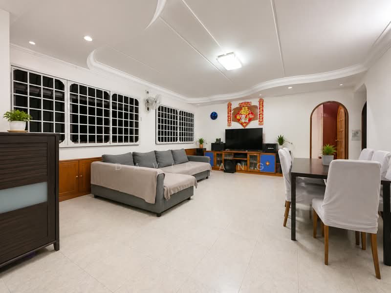 616 Woodlands Avenue 4, 616 Woodlands Avenue 4, 4 Bedrooms, 1,313 sqft, HDB Flat For Sale, by David Ang, 500195176 - Living Room - PropertyGuru.com.sg