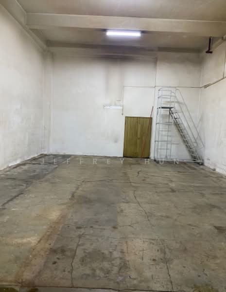 Lipo Building, 621 Aljunied Road, 969 sqft, Light Industrial (B1) For Rent, by Jeffrey Hun, 500195180 - Interior - CommercialGuru.com.sg