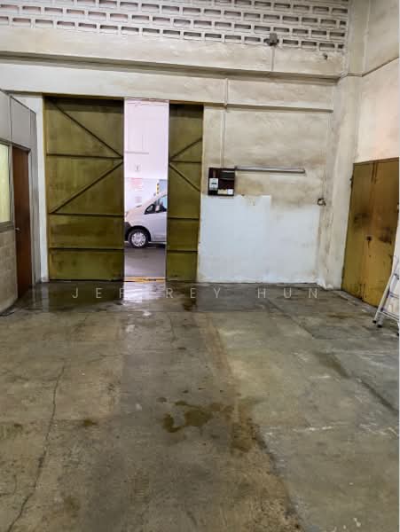 Lipo Building, 621 Aljunied Road, 969 sqft, Light Industrial (B1) For Rent, by Jeffrey Hun, 500195180 - Interior - CommercialGuru.com.sg