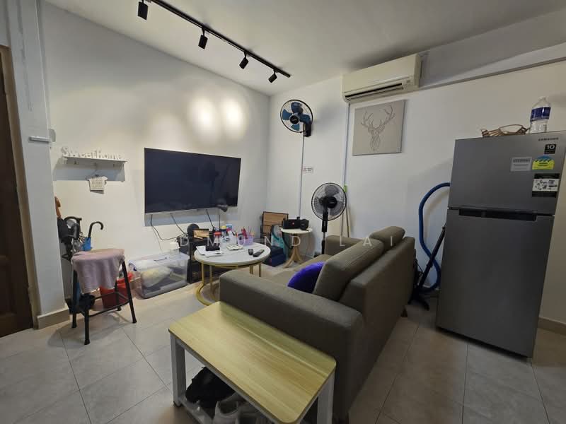 People's Park Centre, 101 Upper Cross Street, Room Rental, 150 sqft, Apartment For Rent, by Edmund Lai, 500195193 - Living Room - PropertyGuru.com.sg