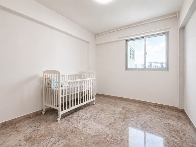 288 Yishun Avenue 6, 288 Yishun Avenue 6, 3 Bedrooms, 904 sqft, HDB Flat For Sale, by Emily Lim Zi Ling, 500195200 - Bedroom - PropertyGuru.com.sg