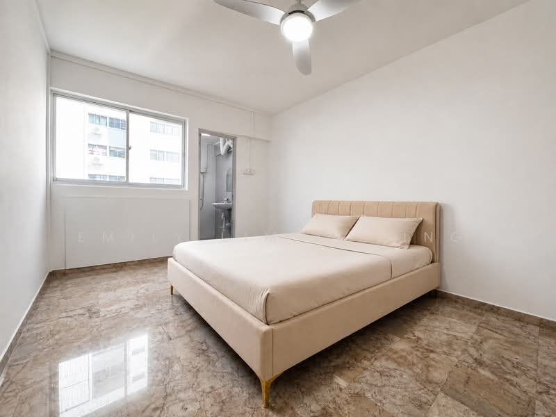 288 Yishun Avenue 6, 288 Yishun Avenue 6, 3 Bedrooms, 904 sqft, HDB Flat For Sale, by Emily Lim Zi Ling, 500195200 - Bedroom - PropertyGuru.com.sg