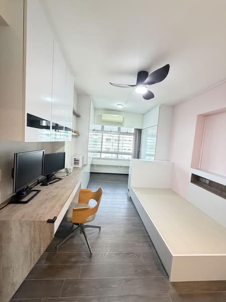 647 Pasir Ris Drive 10, 647 Pasir Ris Drive 10, 4 Bedrooms, 1,615 sqft, HDB Flat For Sale, by Kal Ong, 500195204 - Study - PropertyGuru.com.sg