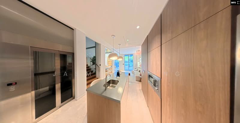 Skies Miltonia, 1 Miltonia Close, 5 Bedrooms, 4,672 sqft, Cluster House For Sale, by Jasmine Wong, 500195205 - Kitchen - PropertyGuru.com.sg