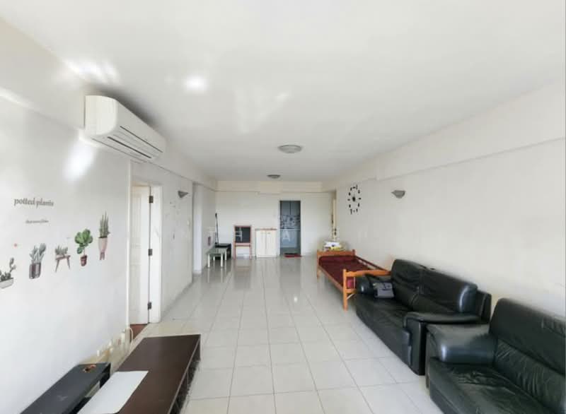 The Tanamera, 5 Tanah Merah Kechil Road, 3 Bedrooms, 1,323 sqft, Condominium For Sale, by Cynthia Chan, 500195210 - Living Room - PropertyGuru.com.sg