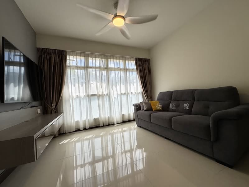 288A Compassvale Crescent, 288A Compassvale Crescent, 4 Bedrooms, 1,216 sqft, HDB Flat For Sale, by S. K. Yeo 杨顺锦, 500195211 - Living Room - PropertyGuru.com.sg
