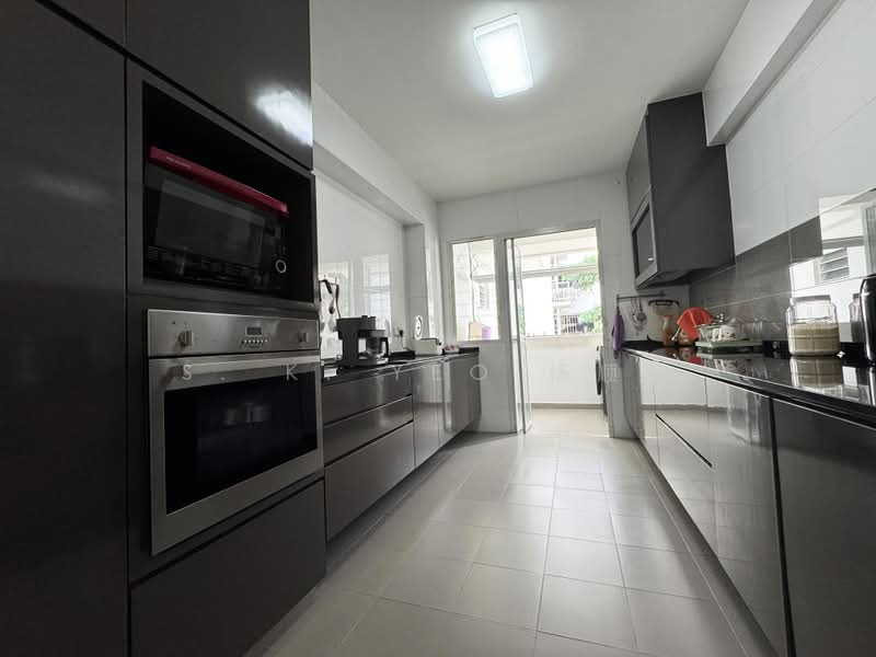 288A Compassvale Crescent, 288A Compassvale Crescent, 4 Bedrooms, 1,216 sqft, HDB Flat For Sale, by S. K. Yeo 杨顺锦, 500195211 - Kitchen - PropertyGuru.com.sg
