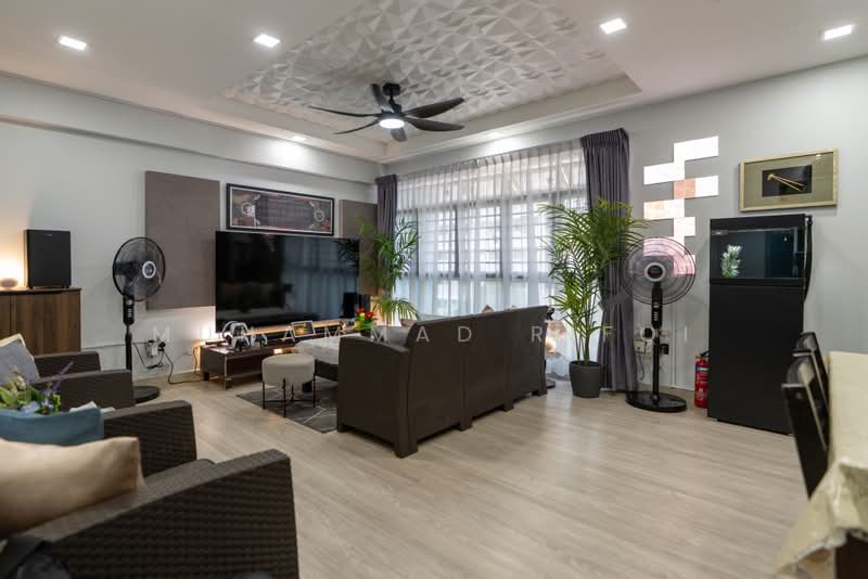 466A Spring Lodge, 466A Sembawang Drive, 3 Bedrooms, 969 sqft, HDB Flat For Sale, by Muhammad Rifqi, 500195214 - Living Room - PropertyGuru.com.sg