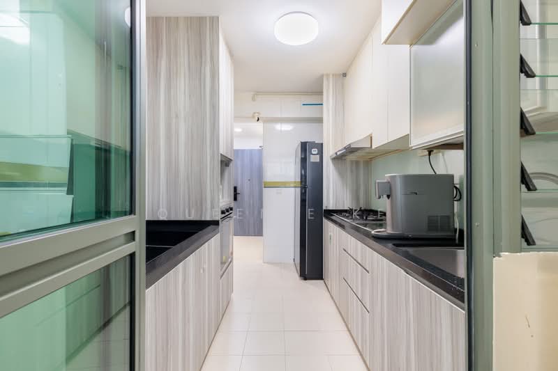676B Punggol Drive, 676B Punggol Drive, 3 Bedrooms, 1,001 sqft, HDB Flat For Sale, by Queenie Ke, 500195215 - Kitchen - PropertyGuru.com.sg