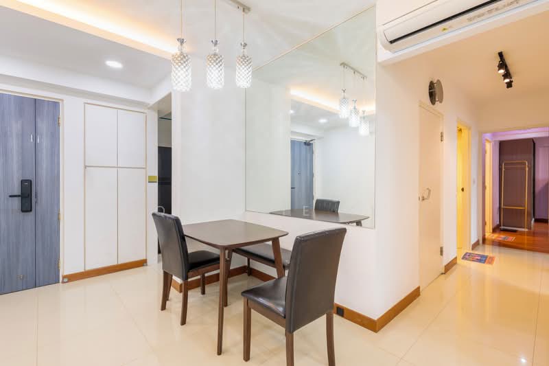 676B Punggol Drive, 676B Punggol Drive, 3 Bedrooms, 1,001 sqft, HDB Flat For Sale, by Queenie Ke, 500195215 - Dining Room - PropertyGuru.com.sg