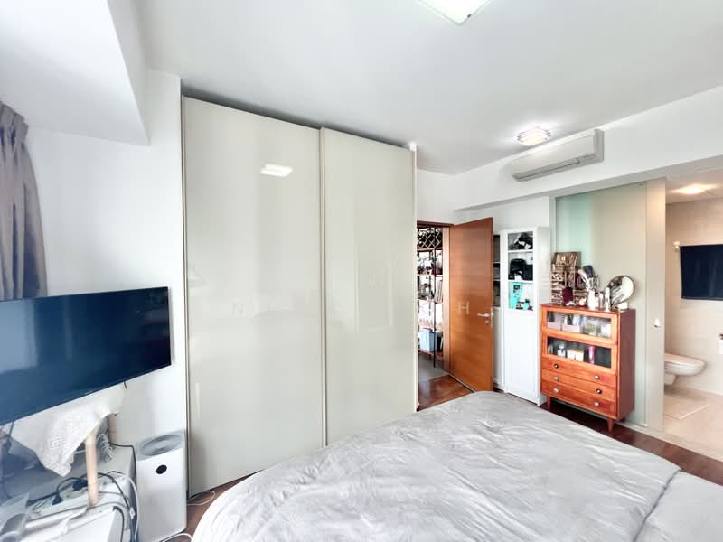 Regency Suites, 36 Kim Tian Road, 2 Bedrooms, 980 sqft, Condominium For Sale, by Nick Toh, 500195218 - Bedroom - PropertyGuru.com.sg