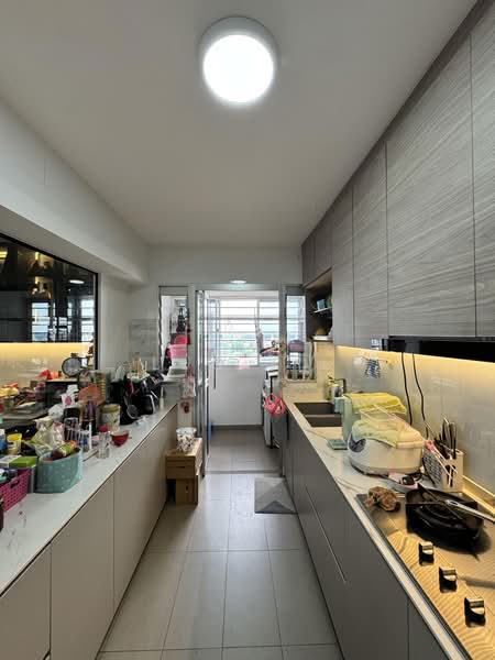 228B Ang Mo Kio Street 23, 228B Ang Mo Kio Street 23, 3 Bedrooms, 1,216 sqft, HDB Flat For Sale, by Luo Jie, 500195224 - Kitchen - PropertyGuru.com.sg