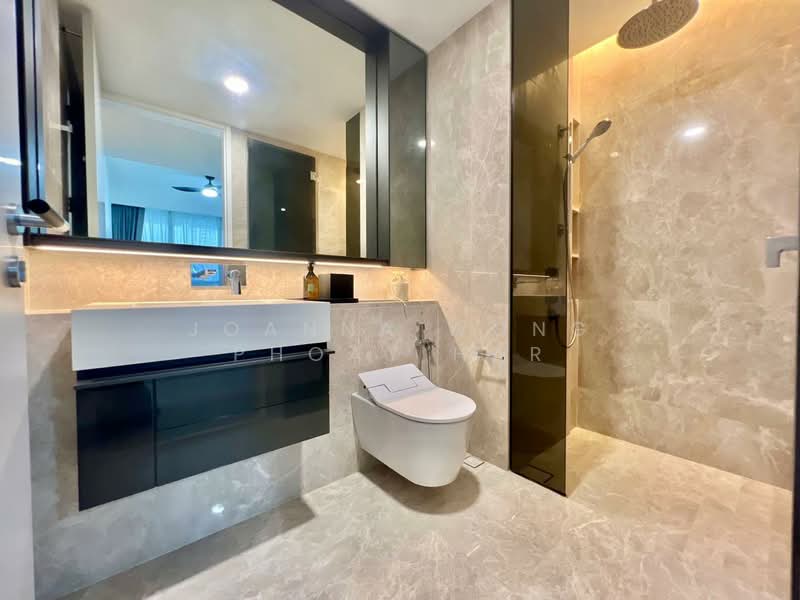 Riviere, 1 Jiak Kim Street, 1 Bedroom, 560 sqft, Condominium For Rent, by Joanna Wong Phoay Har, 500195225 - Bathroom - PropertyGuru.com.sg