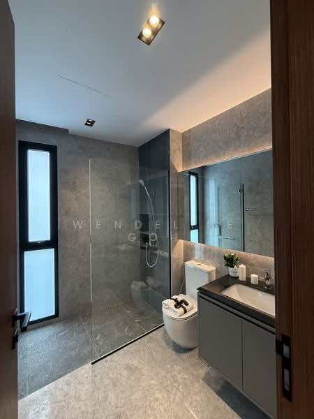 Brand New Inter Terrace at Sembawang Straits Estate, , 5 Bedrooms, 4,834 sqft, Terraced House For Sale, by Wendeline Goh, 500195229 - Bathroom - PropertyGuru.com.sg