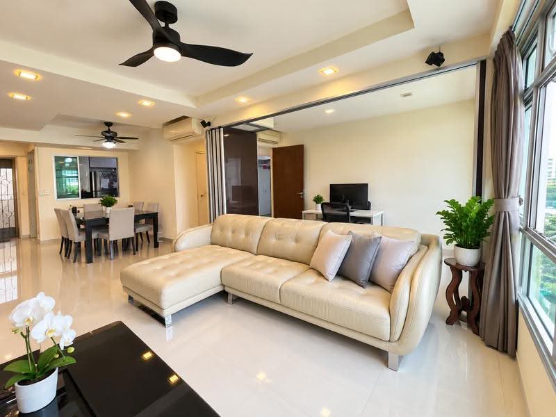 183B Boon Lay Avenue, 183B Boon Lay Avenue, Boon Lay / Jurong / Tuas, 4 Bedrooms, 1,205 sqft, HDB Flat For Sale, by Elaine Tan, 500195233 - Living Room - PropertyGuru.com.sg