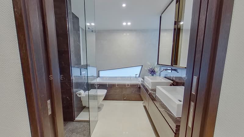 Cape Royale, 15 Cove Way, 4 Bedrooms, 2,637 sqft, Condominium For Sale, by Seah Wan Peng (Gilda), 500195244 - Bathroom - PropertyGuru.com.sg