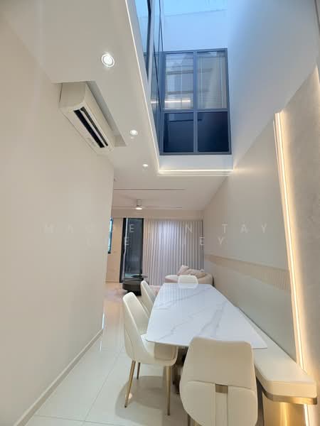Affinity At Serangoon, , 5 Bedrooms, 2,336 sqft, Cluster House For Rent, by Macdelyn Tay Lee Huey, 500195250 - Living Room - PropertyGuru.com.sg