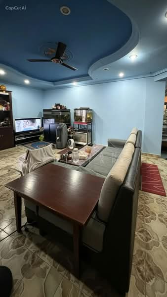 701 Hougang Avenue 2, 701 Hougang Avenue 2, 2 Bedrooms, 764 sqft, HDB Flat For Sale, by Risdian Isbintara, 500195253 - Living Room - PropertyGuru.com.sg